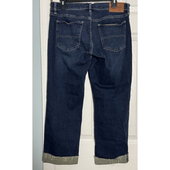 Lucky Brand Dark Wash Roughed Cuffed Sweet Mid Rise Crop, 12/31 - Picture 7 of 9